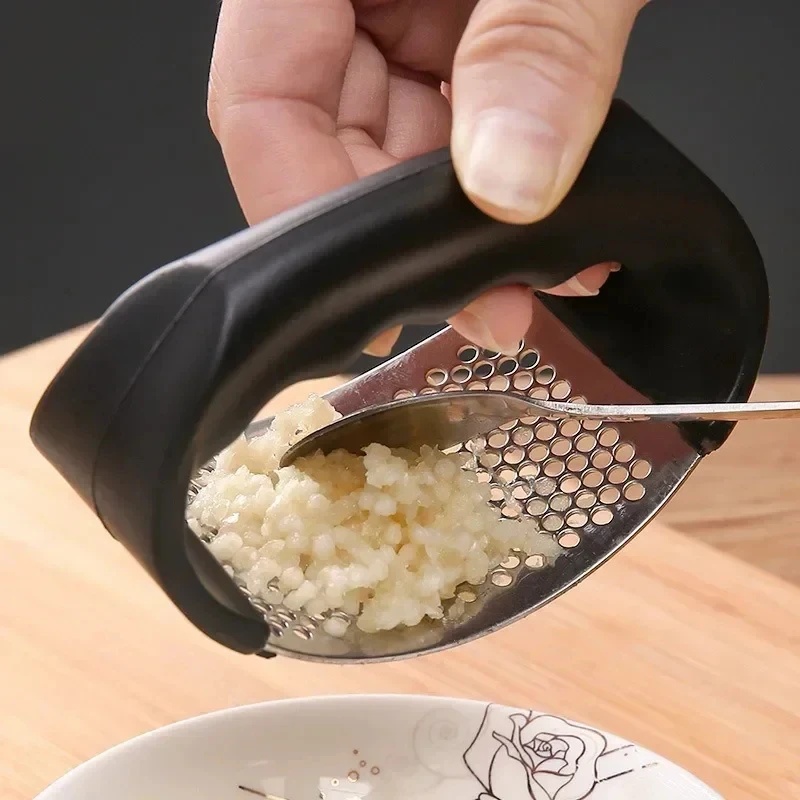 เครื่องบดกระเทียมสแตนเลสแบบมือ - Kitchen Appliances Garage บทวิจารณ์และราคา